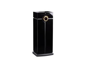 Изображение продукта Steinway Lyngdorf Head Unit processor Ebony Black Lacquer 